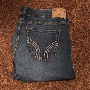 Hollister Super Skinny Jeans